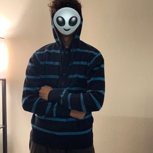 Grayson and Dunn Hooded Sweater (Men’s Small)